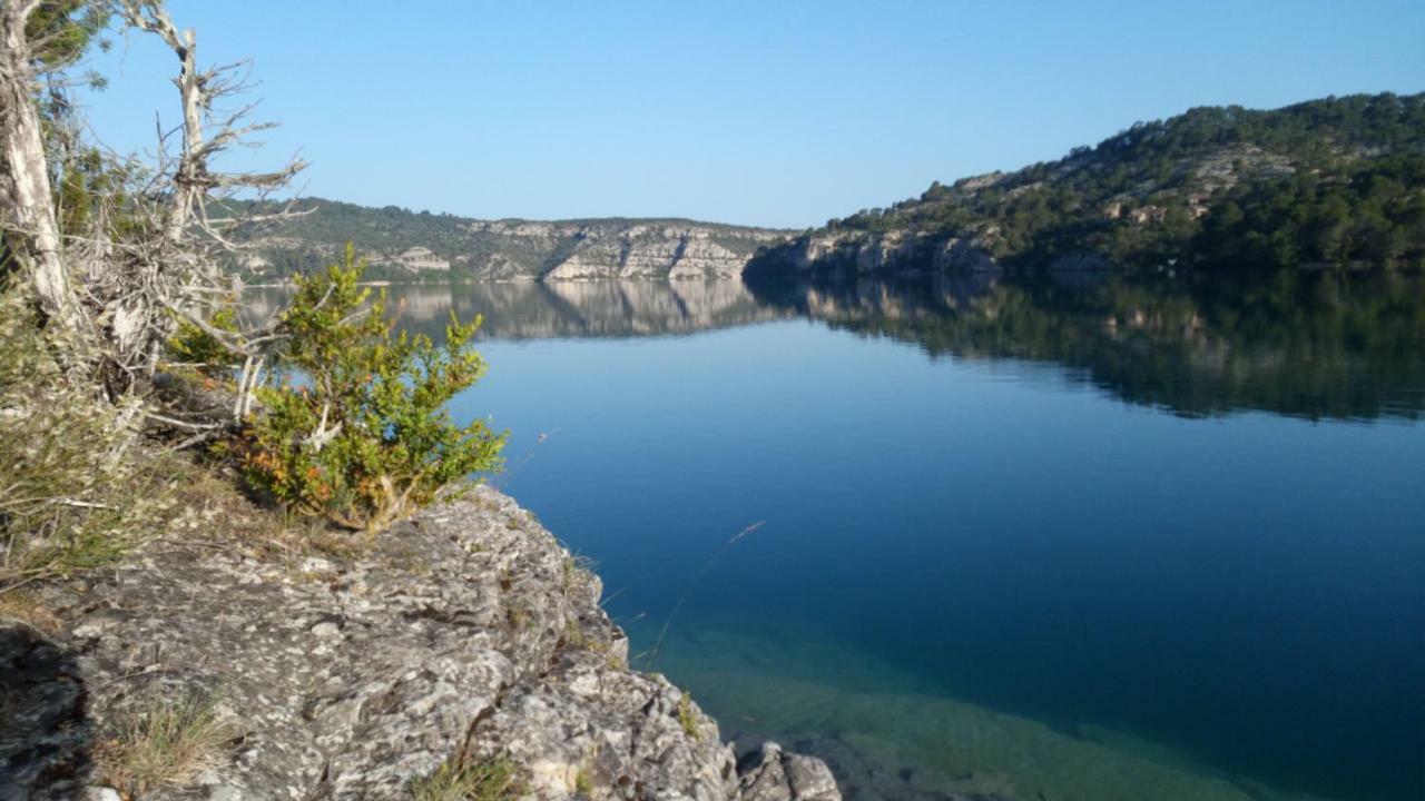 شقة L'Establoun Saint-Martin-de-Brômes المظهر الخارجي الصورة